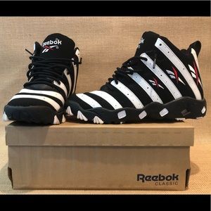 reebok tech 90s trainer